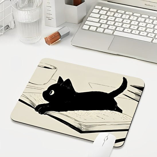 Tapis de souris chat noir livre