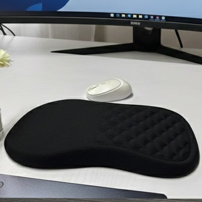 Tapis de souris ergonomique matelassé noir